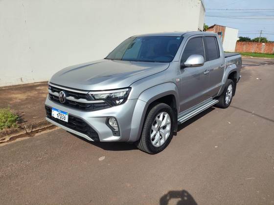 VOLKSWAGEN AMAROK 3.0 V6 TDI DIESEL HIGHLINE CD 4MOTION AUTOMÁTICO VOLKSWAGEN AMAROK 3.0 V6 TDI DIESEL HIGHLINE CD 4MOTION AUTOMÁTICO